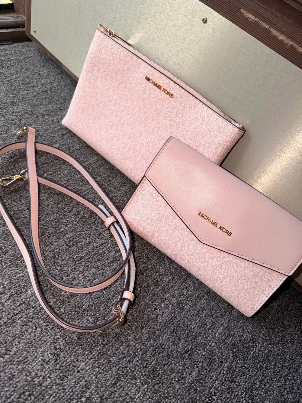Michael Kors Blush Pink 3-Piece Tote, Crossbody & Wallet Set